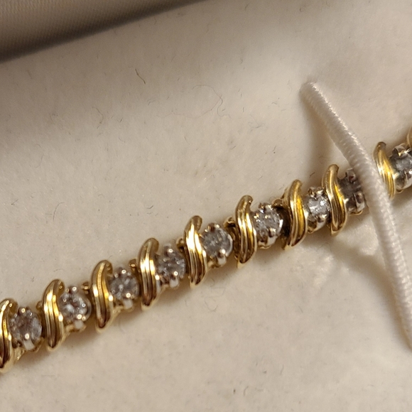 14K Diamond Tennis Bracelet from Kay's - Picture 3 of 4